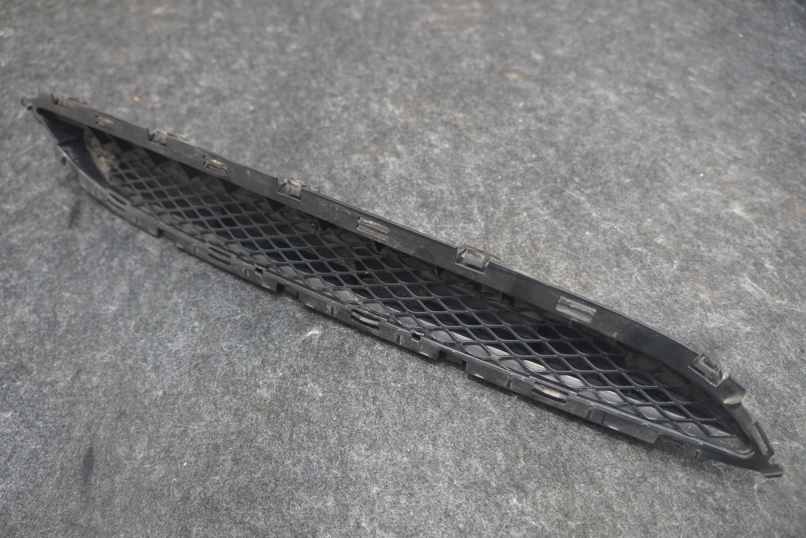 Front Left Hood Air Grille Vent 3W8807027G Bentley Continental GTC Speed 2016