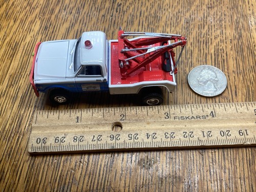 1969 Chevy K30 Lifted 4x4 Cooter’s Tow Truck 1/64 Diecast Customized Greenlight - Picture 12 of 12