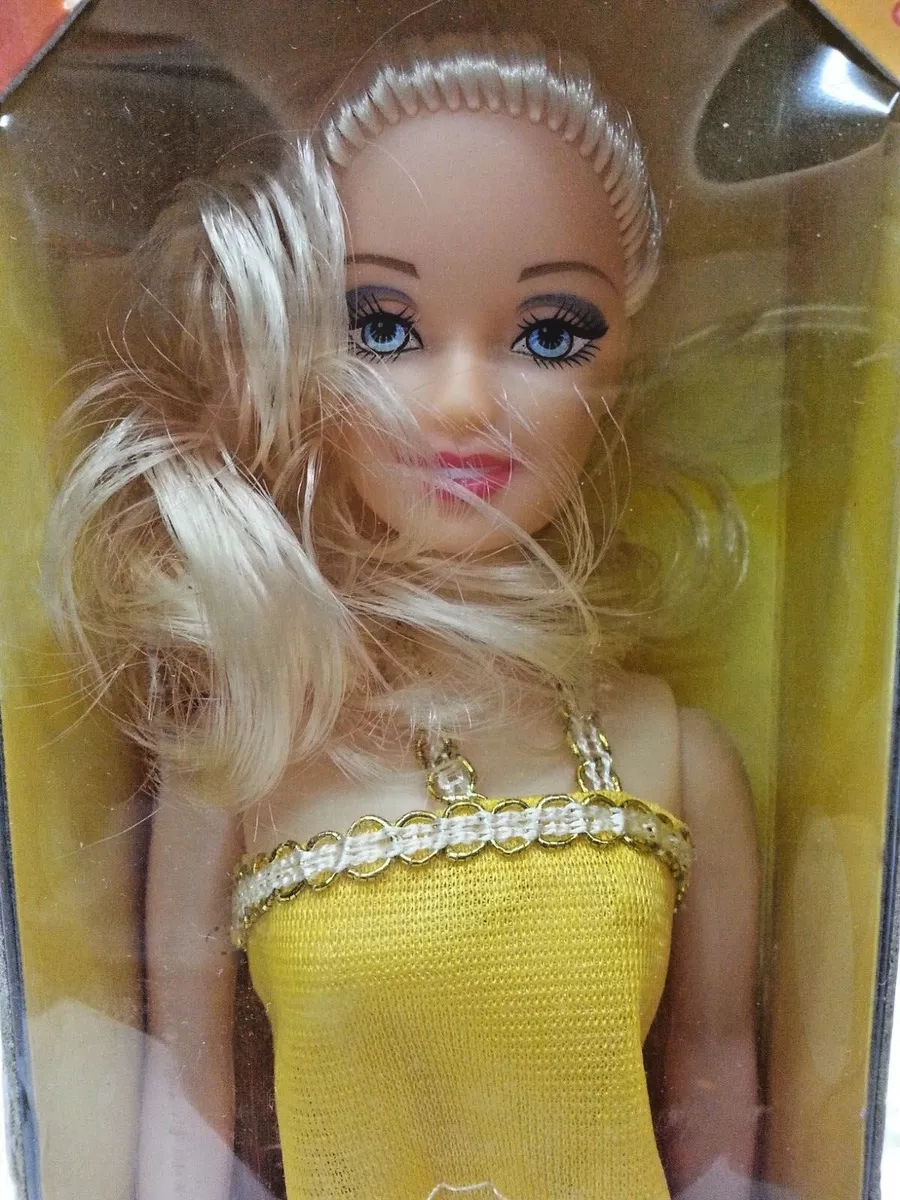 Bambola sales altezza bambina