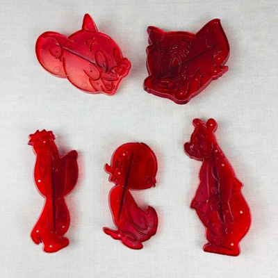 #ad Cookie Cutter Set of 5 Lowes Cartoon Characters VTG 1956 Tom Jerry Dog Bear Duck $17.95