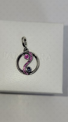 Autenthic Pandora Me Balance Yin & Yang Medallion Charm - 792307C01 W/ Box B36