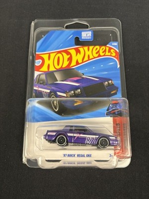 2025 HOT WHEELS TH TREASURE HUNT CAR '87 BUICK REGAL GNX HW 9/250 W/ PROTECTOR
