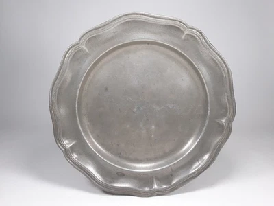 Assiette fin XVIIIème étain poinçon HOE à identifier - Photo 1/4