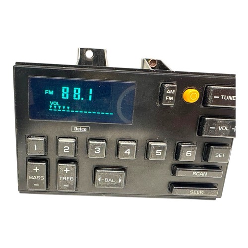 88-94 OBS Chevy GMC C/K Silverado BLACK BUTTON Dash AM/FM Radio Stereo Receiver - Picture 3 of 16