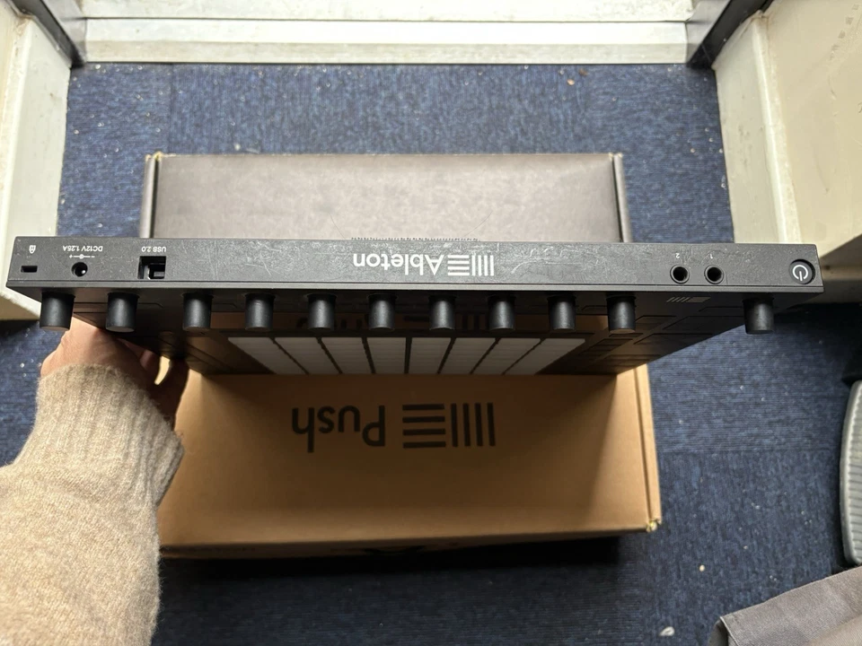 Ableton Push 2 - Immagine 2 di 3