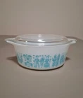 Pyrex 472 Amish Butterprint 1 1/2 Pint Casserole Bowl With Clear Glass Lid
