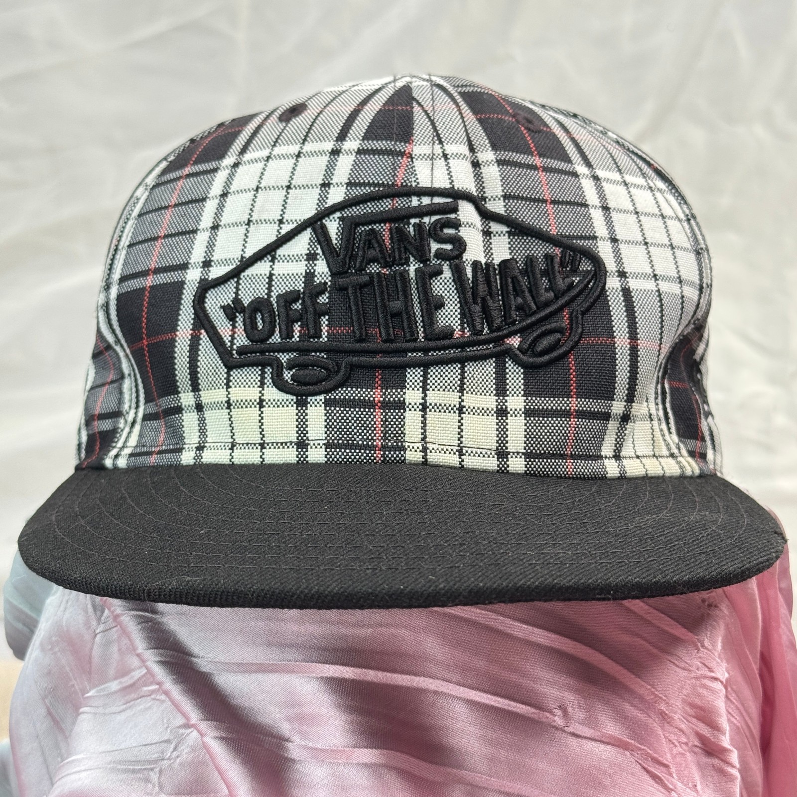 Vans x New Era 59FIFTY Fitted Hat Size 7 Plaid Black/White Red OTW Logo