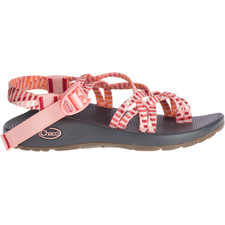fusion rose chacos