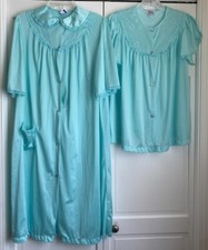 Vintage Nancy King Button Front Short Sleeve Nylon Night Gown Robe Top Medium