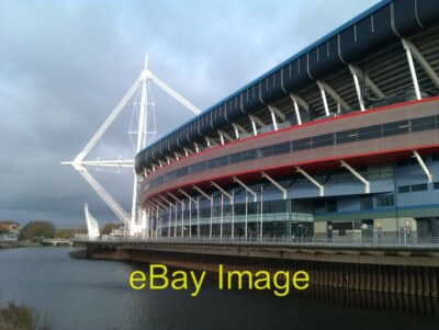 Foto 6x4 Millennium Stadium und River Taff Millennium Stadium und Fluss c2011