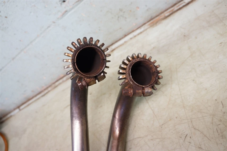 1968 Triumph TR6 T120 R Bonneville 650 T120V TR6R *2839 Exhaust Pipes Mufflers  - Image 2 of 4