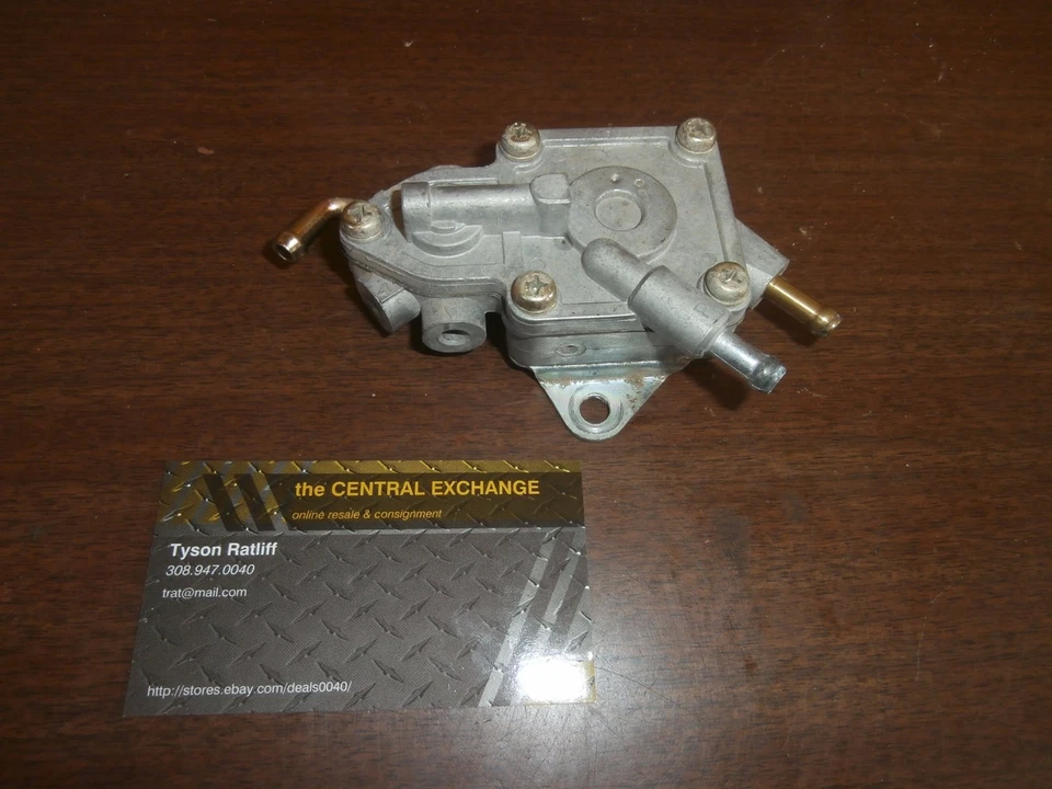 02 03 Polaris Sportsman 500 Professional Series 10 Fuel Gas Tank Air Pump OEM - Image 2 of 4