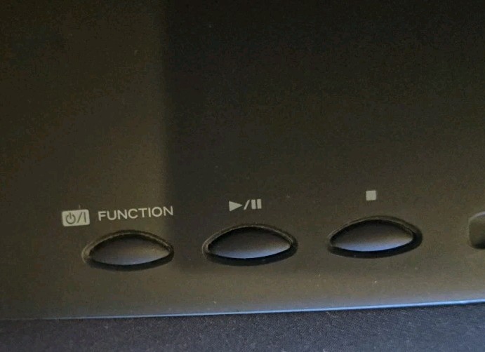 Teac SR-100i Hi-Fi Table Radio CD Player FM Stereo & iPod Dock