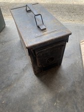 VINTAGE MILITARY ARMY METAL AMMUNITION BOX METAL STORAGE BOX CONTAINER  S.F.Ltd