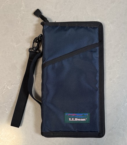 LL Bean Travel Wallet Organizer Passport Multi Pockets Zip 10X6