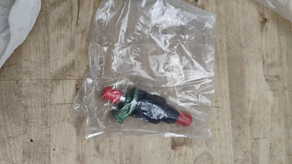 Un (1) inyector de combustible para Cadillac Deville Eldorado Fleetwood Seville 1976-1980 Foto 2 de 4