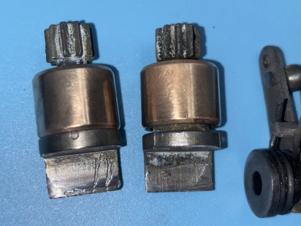 Juego de válvulas de refuerzo de válvula de potencia OEM Husqvarna WR250 2006 02-13 Foto 4 de 4