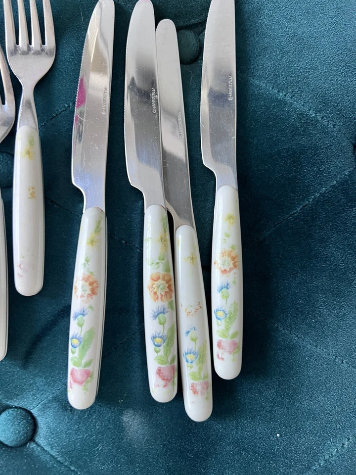 Pfaltzgraff Flatware Emma 18 pc Place Settings Floral Vintage See Description - Image 2 of 4