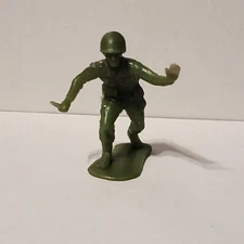 1963 Louis Marx WW2 World War 2 II Green American USA Toy Soldier 60MM Figure