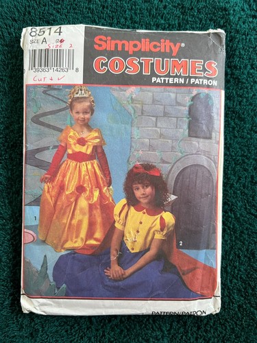 Simplicity Patterns ~ CUT PATTERNS ~ All Size 2 * ~ * ~ * ~ * ~ * ~ Listing 5853 - Picture 110 of 127