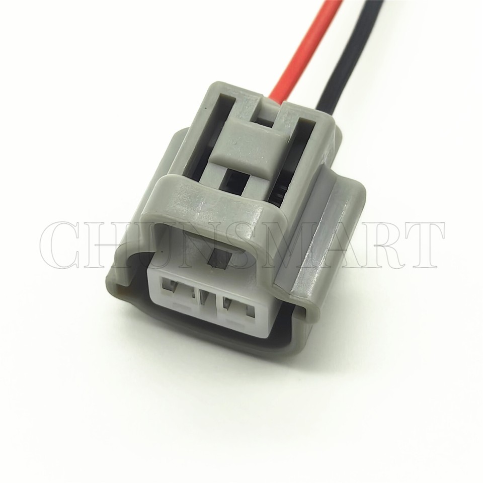 8533060190 Front Windshield Washer Pump Connector For Toyota Camry