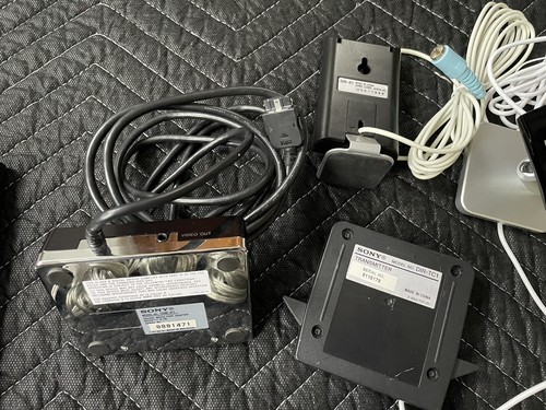 Sony DAV-HDX501W Theater System 5 DVD Changer - Wireless Surround Kit- iPod Dock - Picture 20 of 23