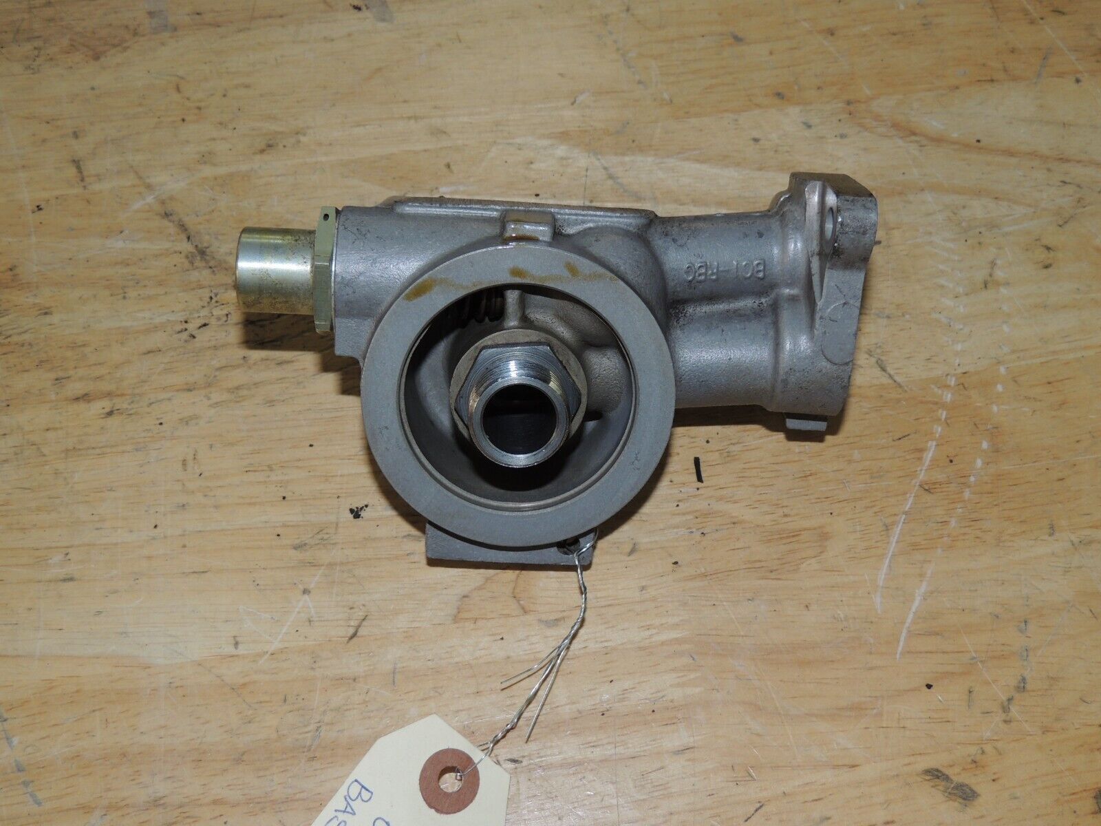 93 Bentley Brooklands Oil FILTER BASE STAND/PEDESTAL  UE73238C