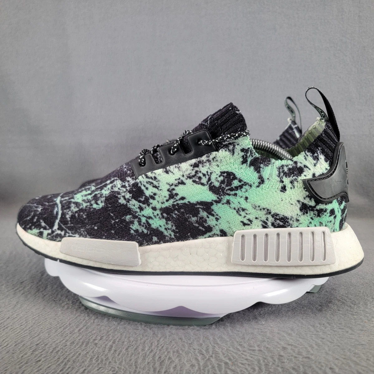Size 11.5 - Mens Adidas NMD_R1 Primeknit Boost Black/Mint 