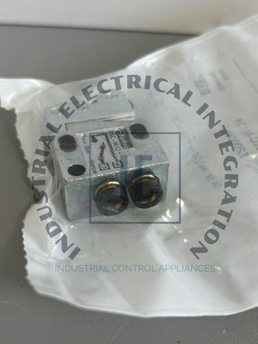 1pcs New Parker pneumatic switch PXC-M121 - Picture 3 of 9