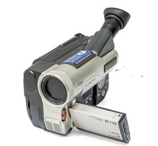 Caméscope analogique Hitachi VM-E565LE PAL 8mm Video8 à cassette #86