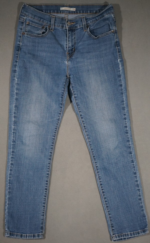XB15433 VERY COOL ***LEVI'S*** BOYFRIEND LEG FIT WOMENS WESTERN BLUE JEANS sz28