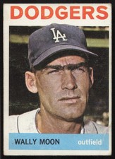 1964 Topps #353 Wally Moon Los Angeles Dodgers VG-VGEX 