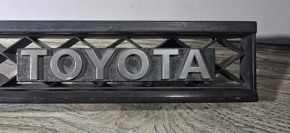 Toyota Supra MK MK3 1986-1990 parrilla del radiador superior delantera OEM Foto 3 de 4