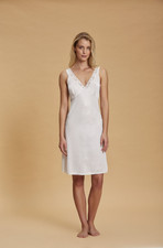 Sottoveste Scollo V Spalla Larga Con Pizzo Andra 80
