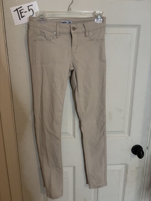 YMI Beige Solid Jegging Pants, Size M Regular, Button Zip Flat Front