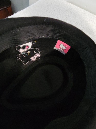 Hello Kitty black fedora - Picture 2 of 3