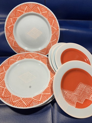 Set of 8 Anthropologie Dinner And Salad Plates Orange Geometric Center Blue Rim