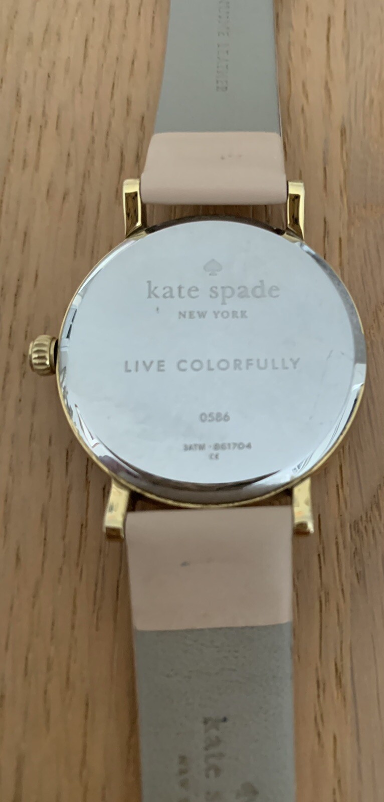 Kate Spade New York Scallop Dial Metro Crystals Ladies Watch Designer Stylish thumbnail 2