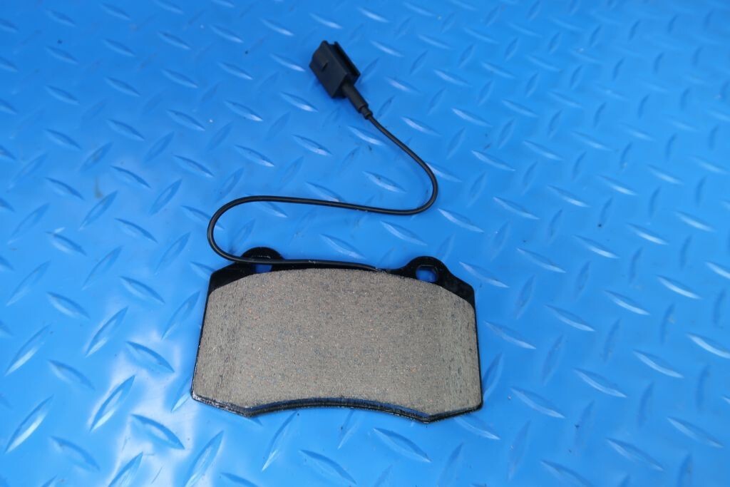 Maserati Ghibli Quattroporte rear brake pads brakes #42788