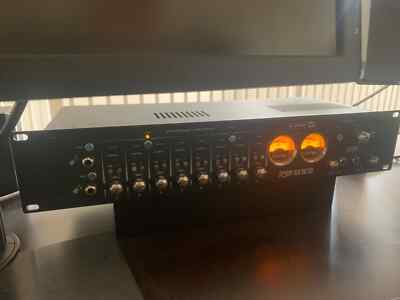 Line 6 TonePort UX8 USB Audio Interface UX-8 Guitar Tone-Port U221733