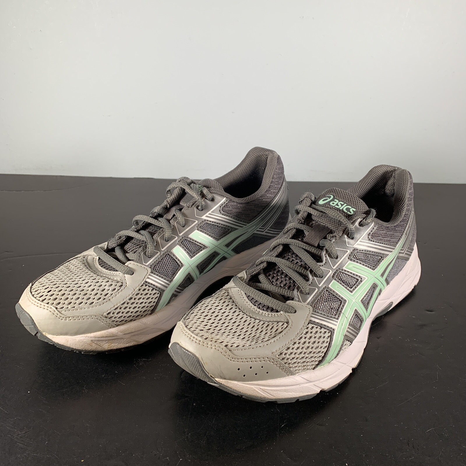 asics running shoes size 6