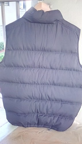 Men FILA XL puffer vest sleeveless with pockets ~ Size XL - Picture 7 of 12