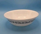 Vintage Corelle Corning 8 1/2" Old Town Blue Vegetable Serving Bowl G-5