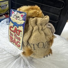 VTG 1999 CAT IN THE BAG Potatoes Vibrates Meows Hisses Toy 90s w/ Tag