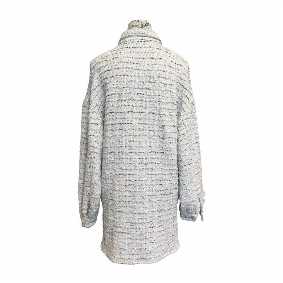 Olivaceous Women’s Long Sleeve Textured Button Front Collared Coat Size Small - Image 4 of 4