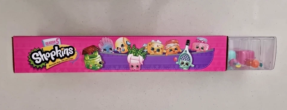 SHOPKINS Season 5 MEGA PACK 20 Shopkins + 4 petkin backpacks & Collector's Guide - image 2 of 4