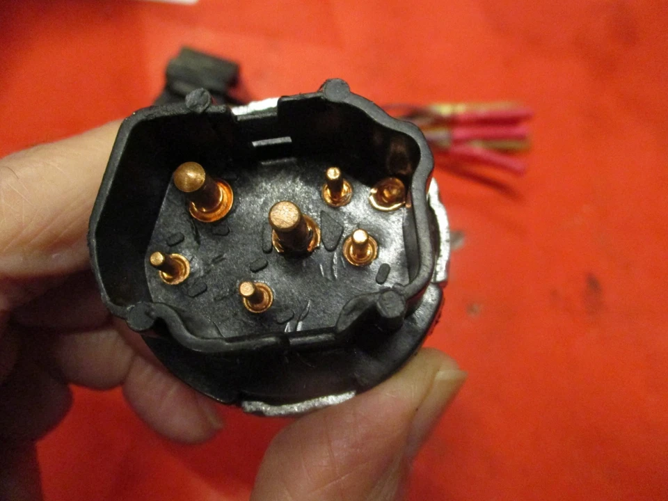 FORD F100, F250-F350 MUSTANG-COUGAR-LINCOLN 1968-70 ENCENDIDO-INTERRUPTOR-LLAVE-ARNÉS Foto 3 de 4