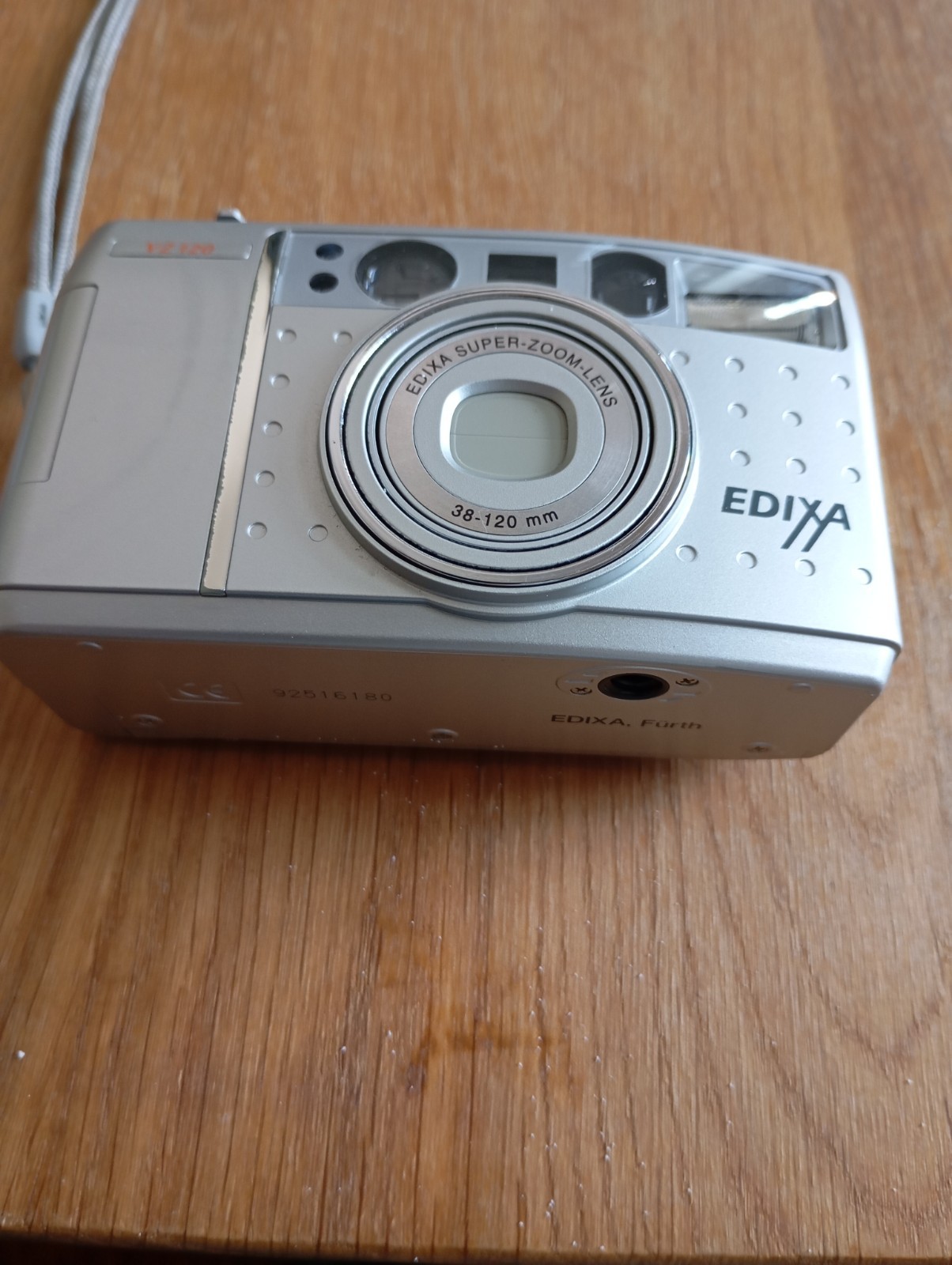3 Fotoapparate, tech. ok, € 30, einzeln € 13,95