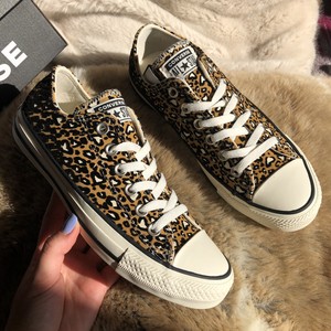 leopard print converse size 5