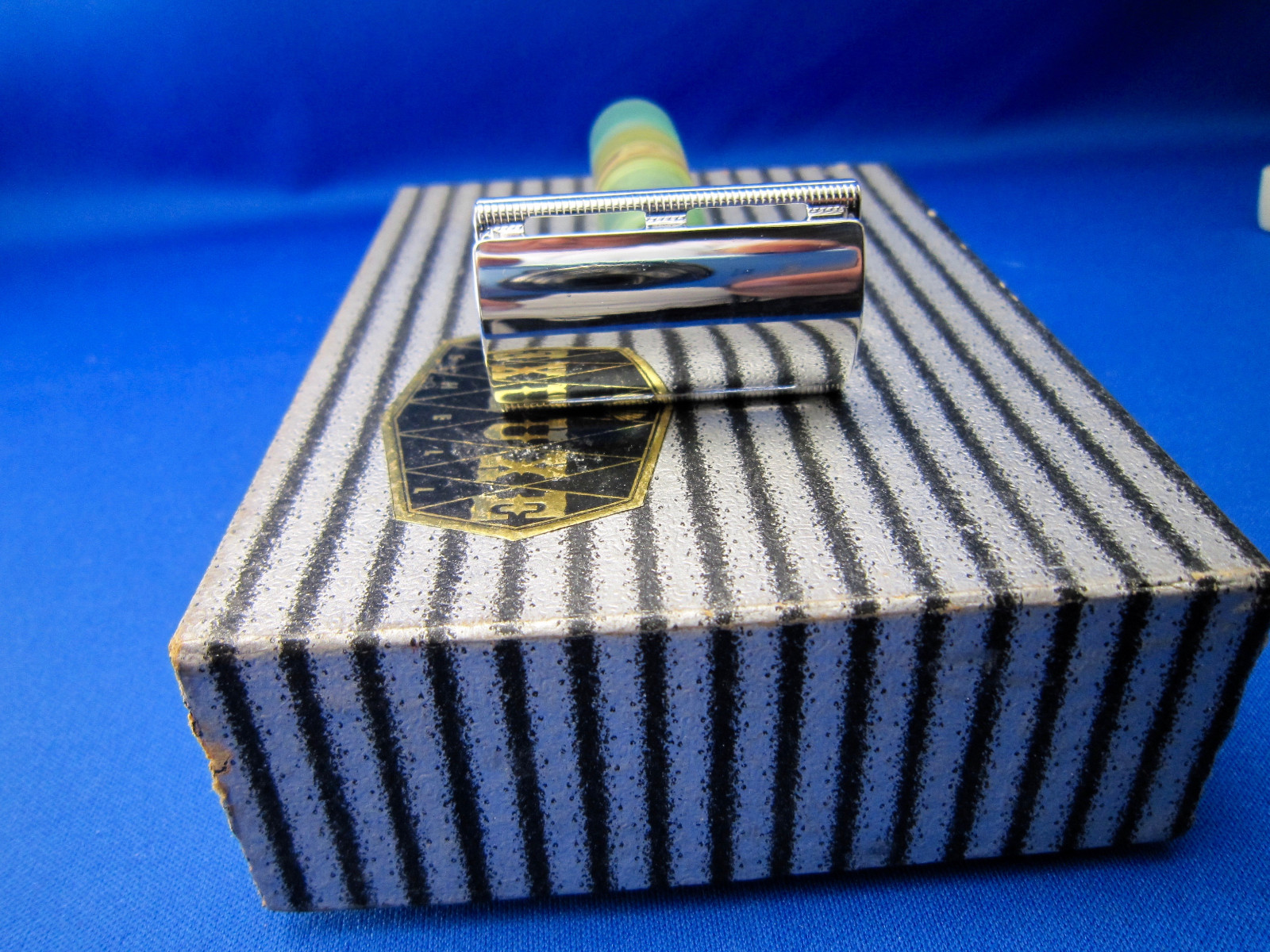 SHELL Vintage Safety Razor Seashell Handle1960's Made In Japan Unique Mint 